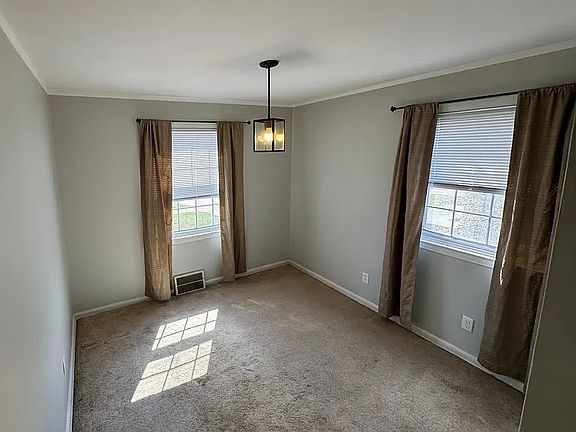 2nd image of 12756 Venness St