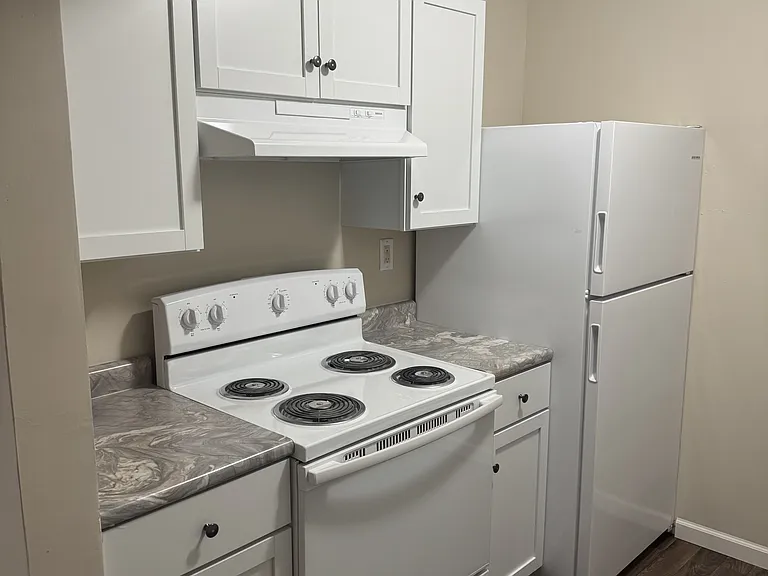 314 Randolph St E #103 — Photo 5