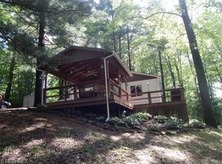 8231 Autumn Rd SW, Bowerston, OH 44695