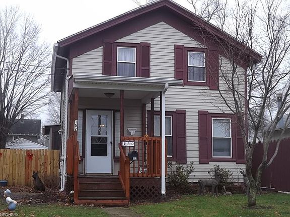 2nd image of 152 Vine St