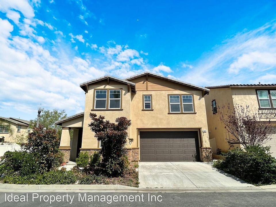 1st image of 528 Smith Ln