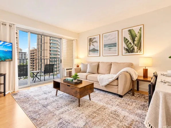 1909 Ala Wai Blvd APT 806, Honolulu, HI 96815