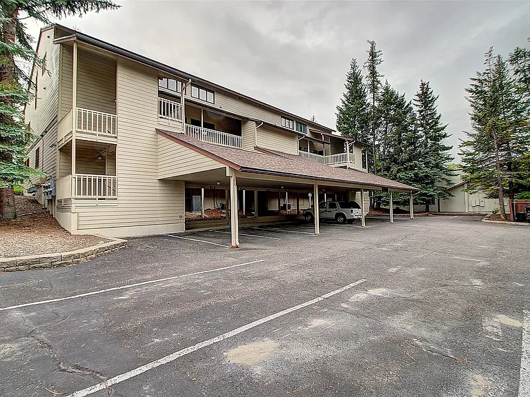 Saint Andrews Dr — Photo 16