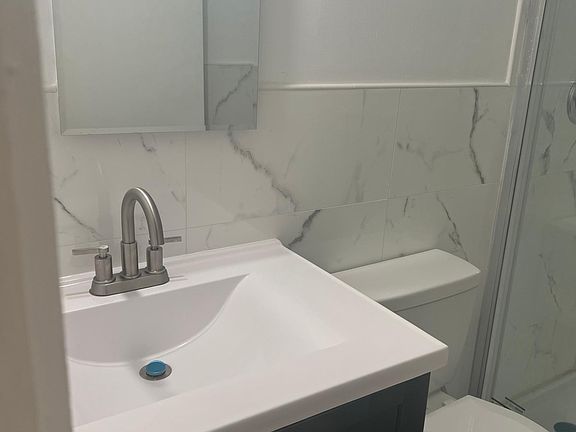 5th image of 9510 Schenck St APT 1