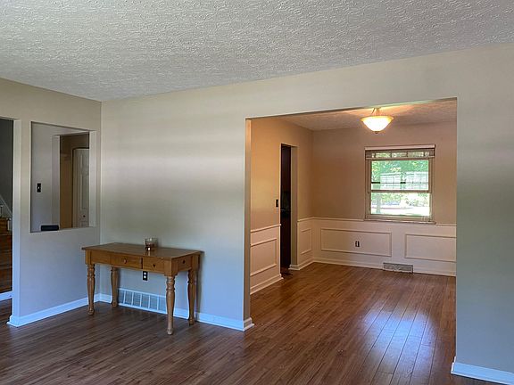 Living room to dining room