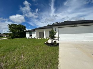3433 NE 11th Pl, Cape Coral, FL 33909