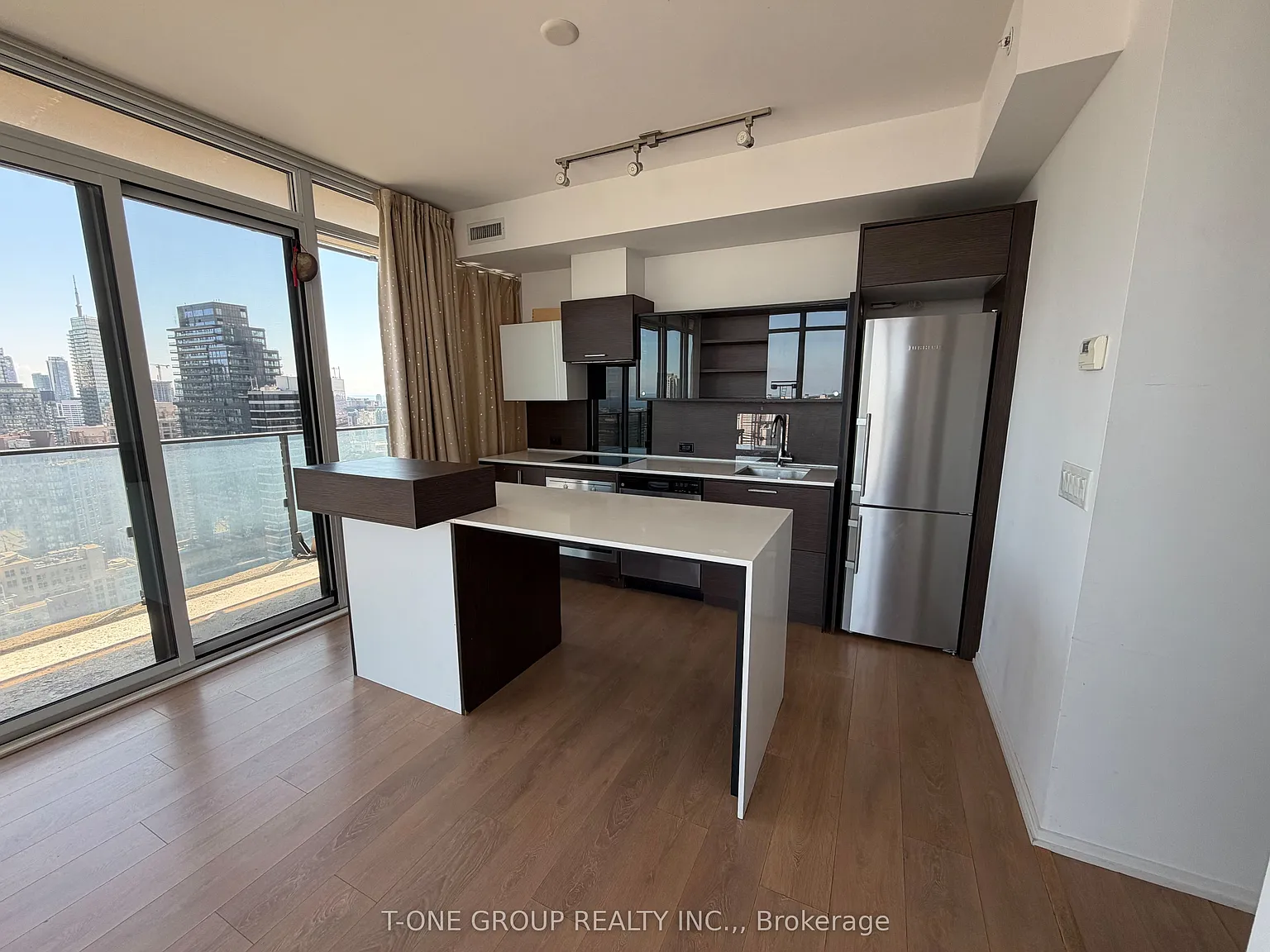 2 bed, $3,700 — Photo 2