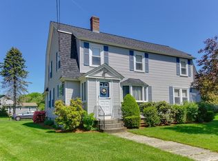 21 Hartford Ave W, Uxbridge, MA 01569