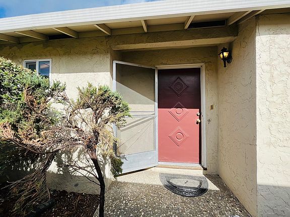 4th image of 1062 Topaz Ave APT 1