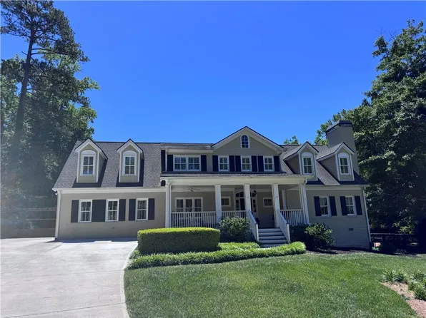 429 Valley Brook Dr NE, Atlanta, GA 30342