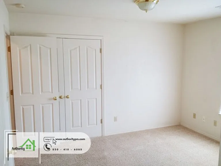 3323 Forest Homes Dr — Photo 11