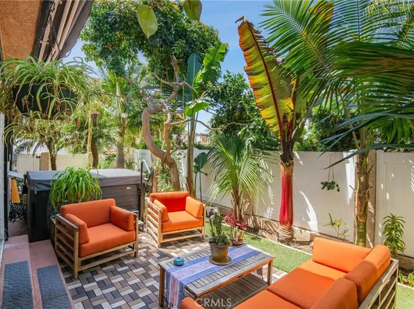 1004 Green Ln, Redondo Beach, CA 90278