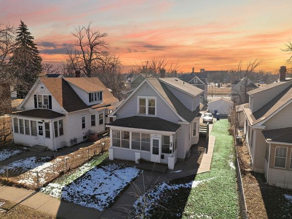 684 Hawthorne Ave E, Saint Paul, MN 55106