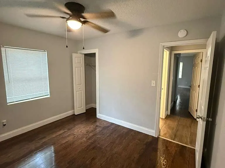 1906 Helms Ave — Photo 12