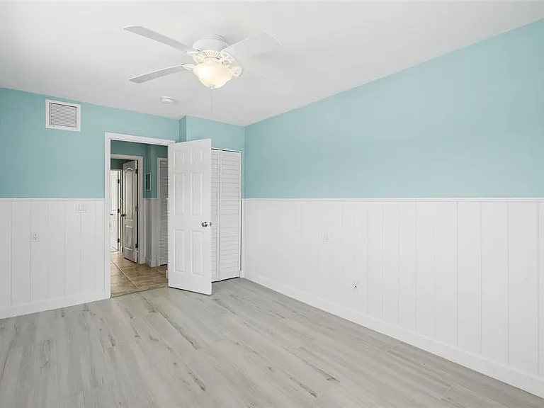 5541 Bayou Grande Blvd NE — Photo 27