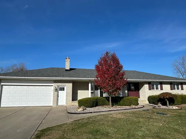 19505 32 Mile Rd, Armada, MI 48005
