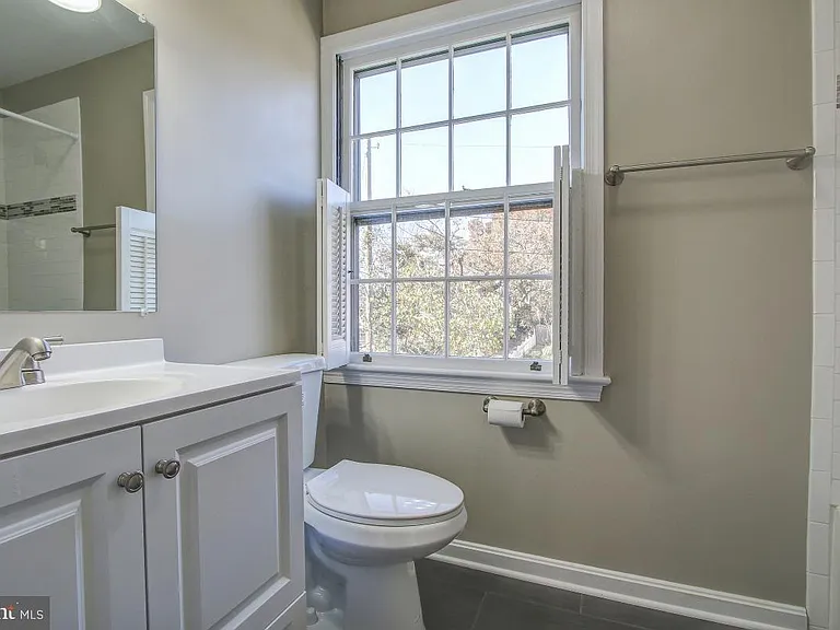 5600 Beam Ct — Photo 21