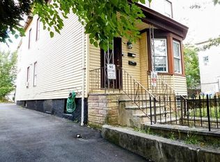 1089 Anna St, Elizabeth, NJ 07201