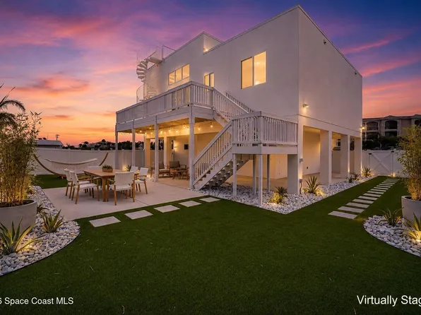 2031 S Orlando Ave, Cocoa Beach, FL 32931