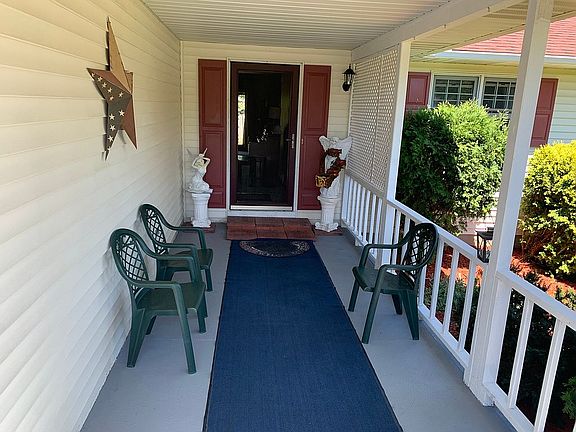 3rd image of 7396 Hidden Glen Dr