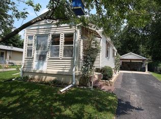 1044 N 35th St, Decatur, IL 62521