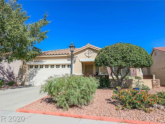 2nd image of 4466 El Presidio Dr
