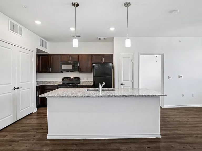 Limestone Ridge — Photo 116