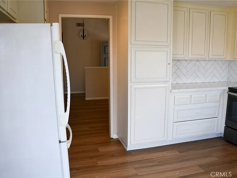 2337 E Skyline Dr — Photo 22