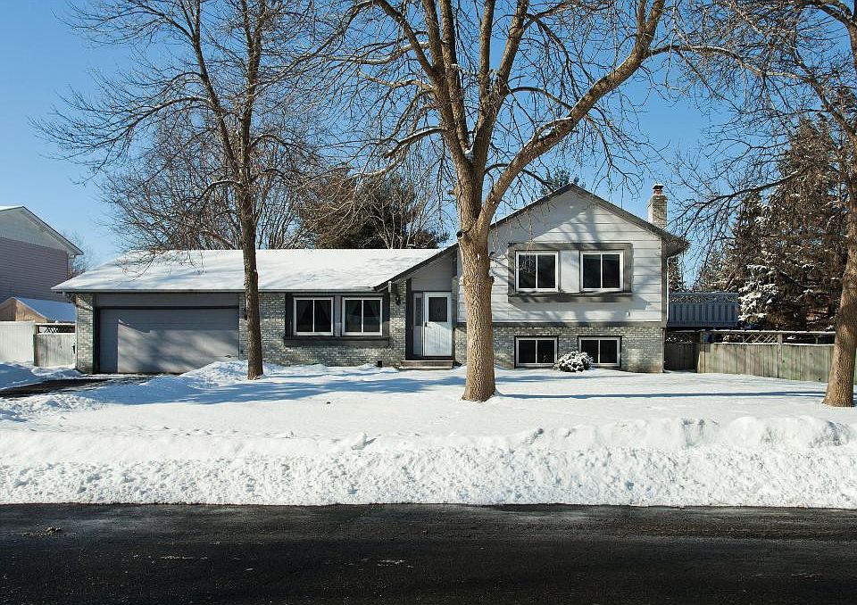 1st image of 12300 Michelle Cir