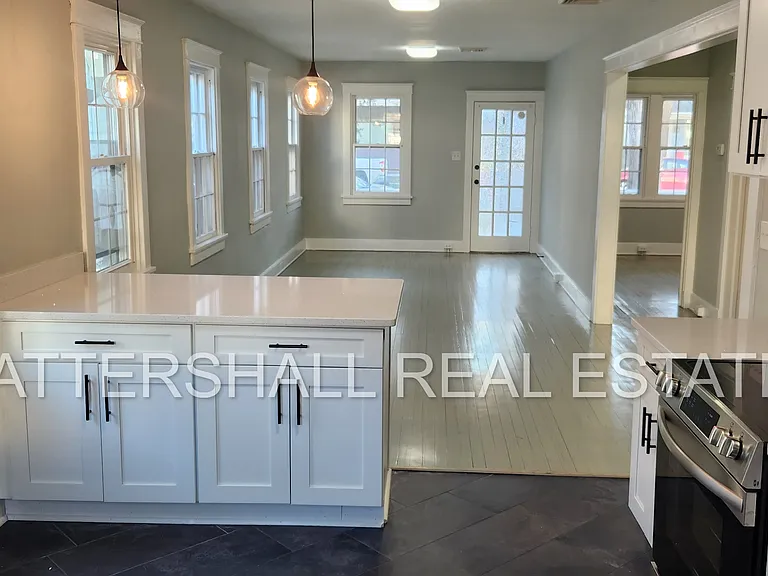 1213 McDonough St — Photo 6