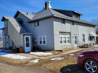 11279 River Rd NE APT 3, Hanover, MN 55341