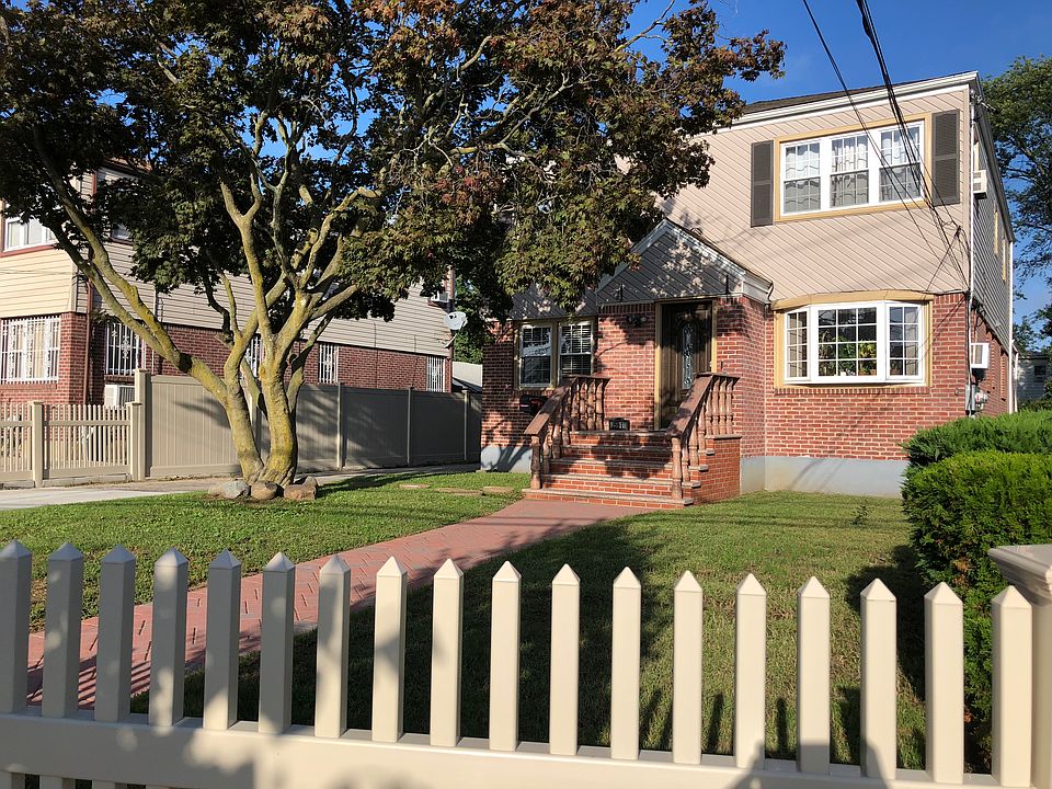1st image of 259-11 Francis Lewis Blvd