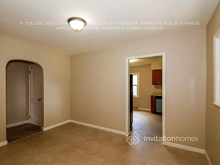 3940 3rd St NE — Photo 5