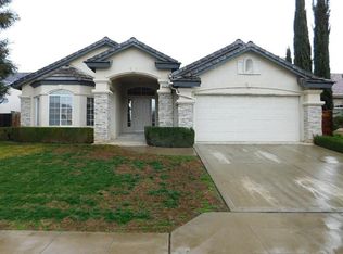 9776 N Backer Ave, Fresno, CA 93720
