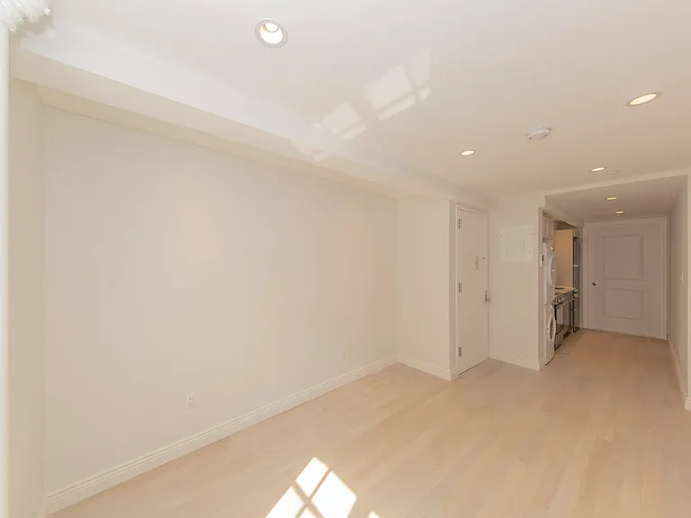 51 W 11th St #B1 — Photo 2