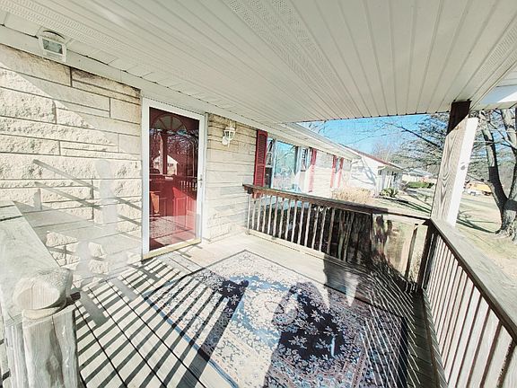 4th image of 478 Midland Dr