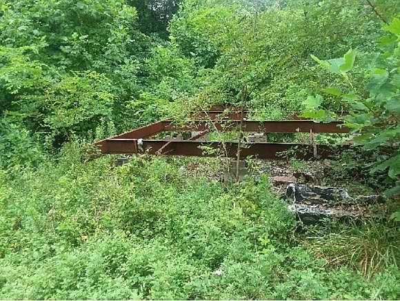 2nd image of 1297 Ridgecrest Ave