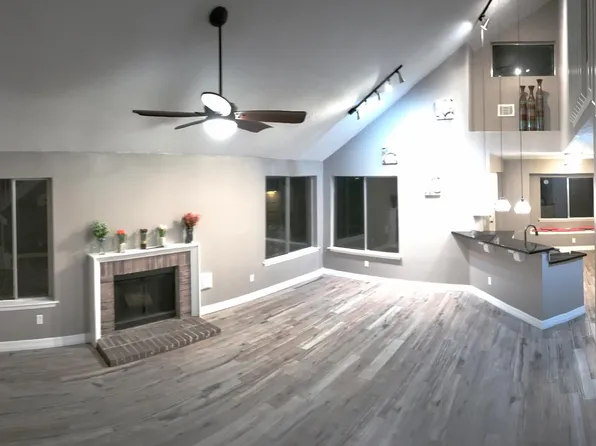 1401 Waterford Dr, Deer Park, TX 77536