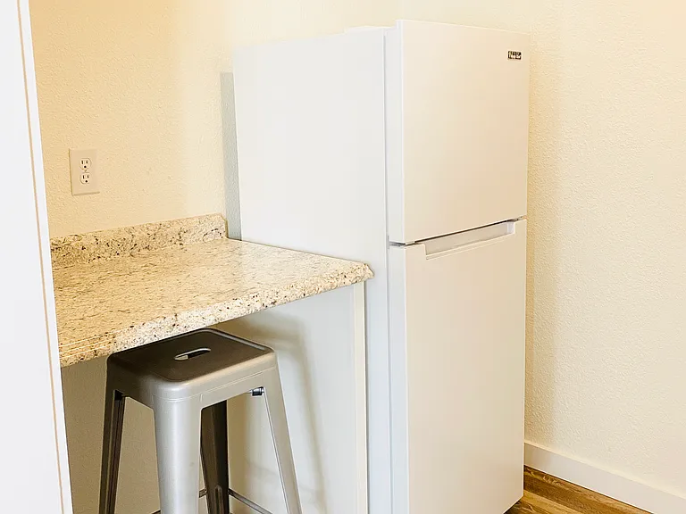 2402 Pearl St #6 — Photo 7
