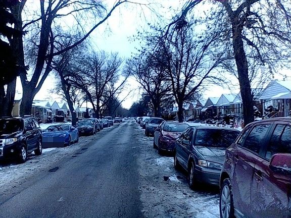 5th image of 4816 S Leclaire Ave