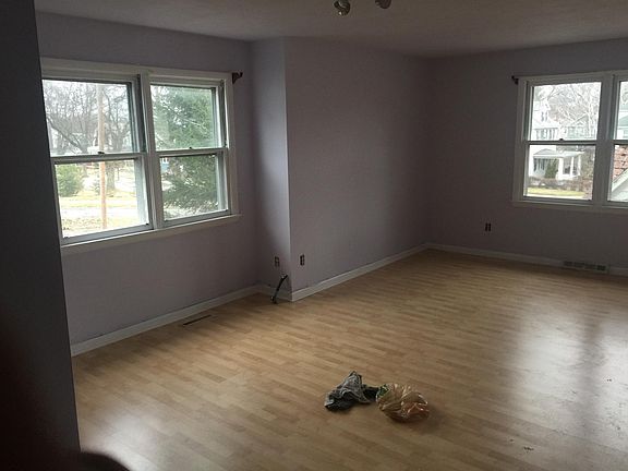 2nd image of 30 Belvidere Ave #2