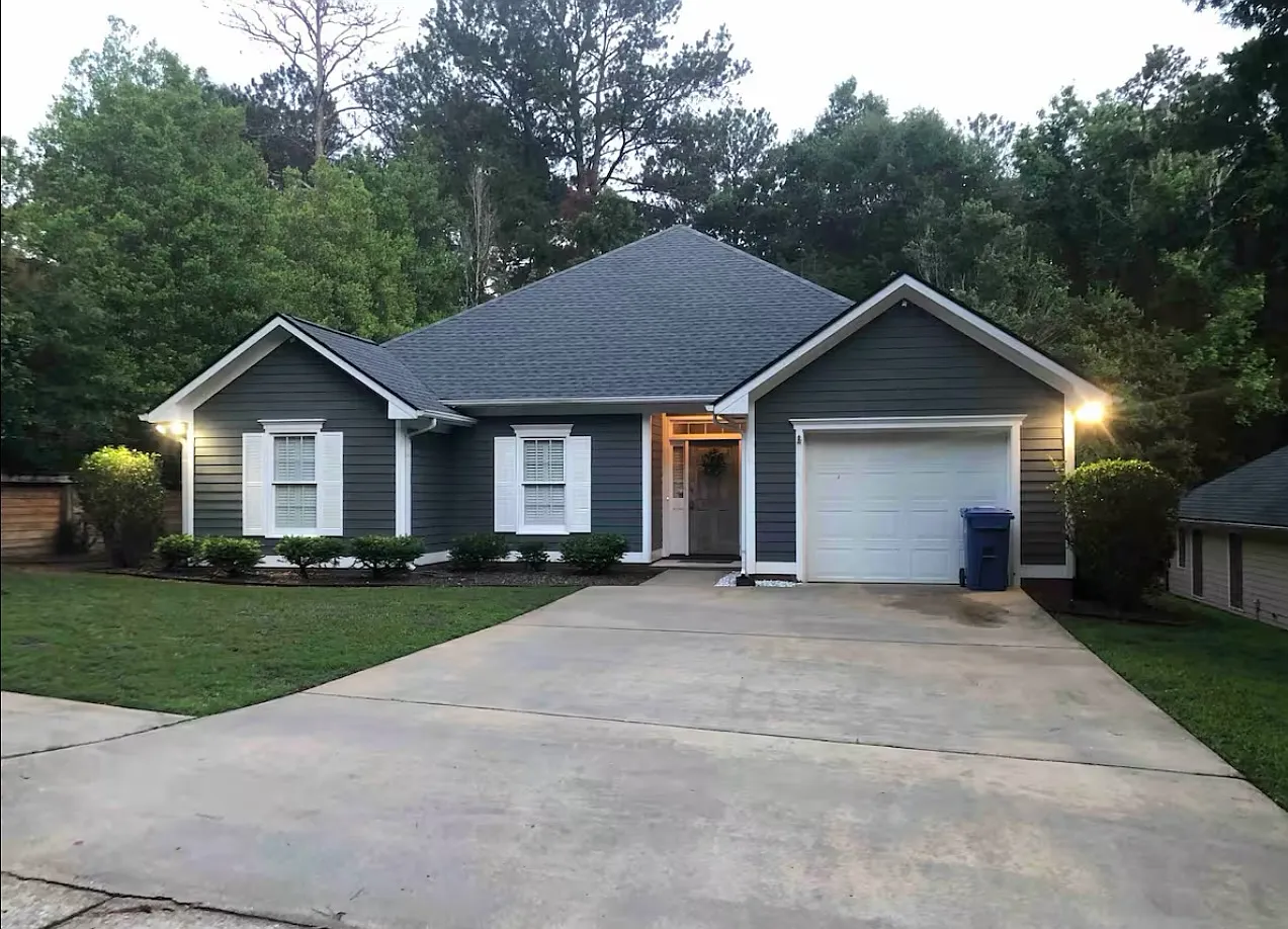 3 bed, 1525 sqft, $4,500 — Photo 1