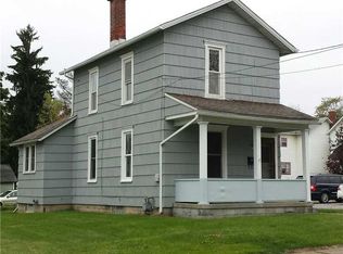 302 Kinder Ave, Grove City, PA
