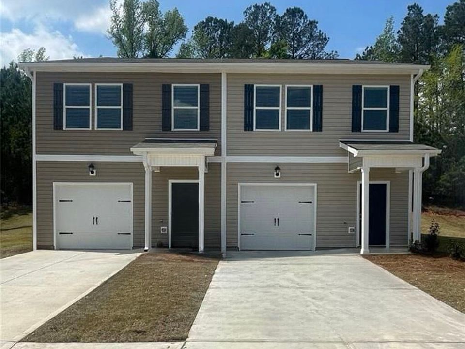 1st image of 302 Oakwood Dr NW Lot 104