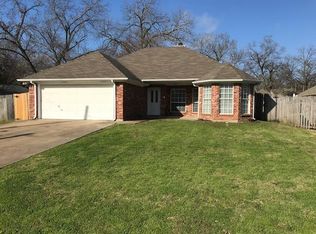 801 Morris St, Terrell, TX 75160