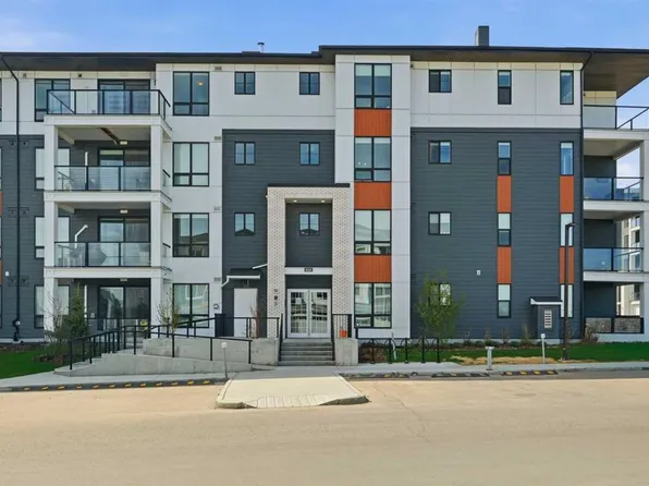 15 N Sage Meadows Lndg NW #4417, Calgary, AB T3P 1E5