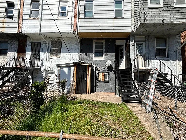 2333A Lauretta Ave — Photo 20