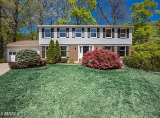 6247 Garretson St, Burke, VA 22015