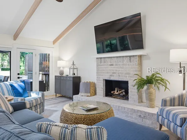 11 Muirfield Rd, Hilton Head Island, SC 29928