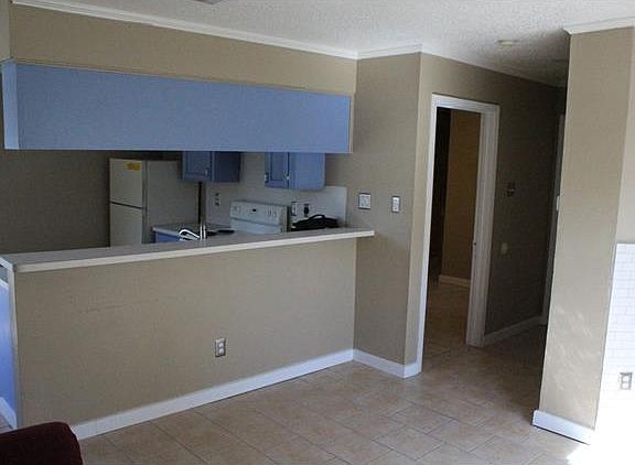 3rd image of 5608 Cougar Dr APT 212
